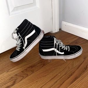 Black high top vans